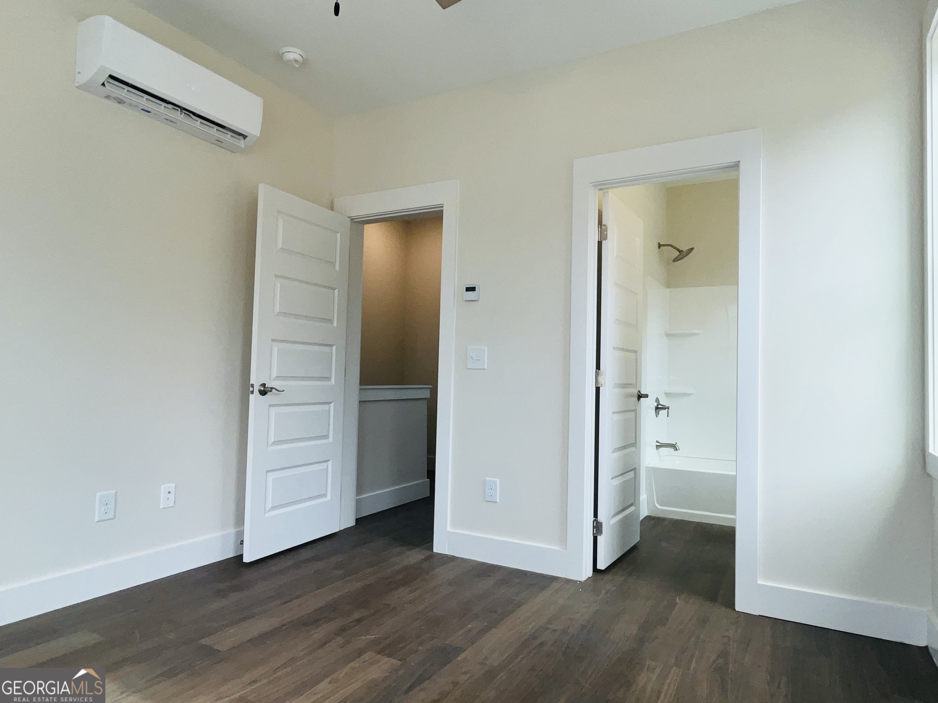 604 Freeman Street # A Property Photo 13