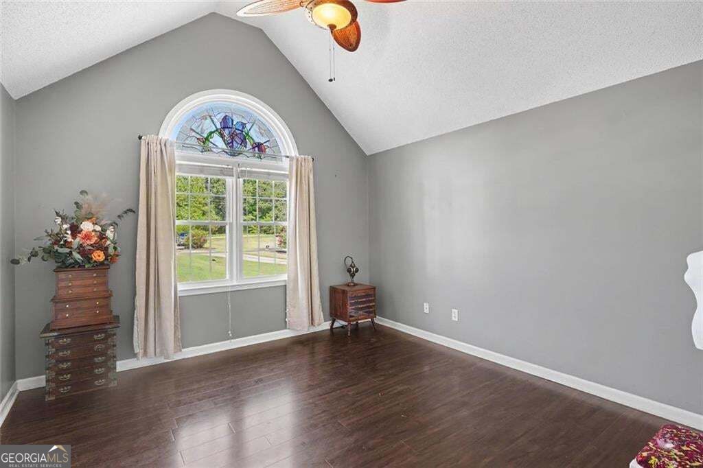 285 Creekside Way Property Photo 25