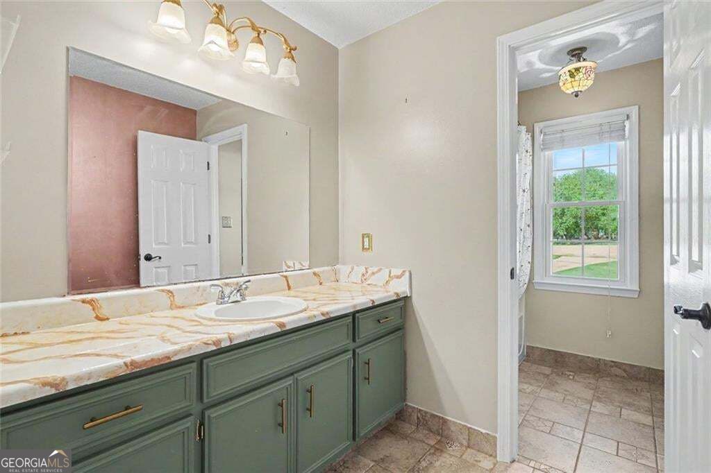 285 Creekside Way Property Photo 28