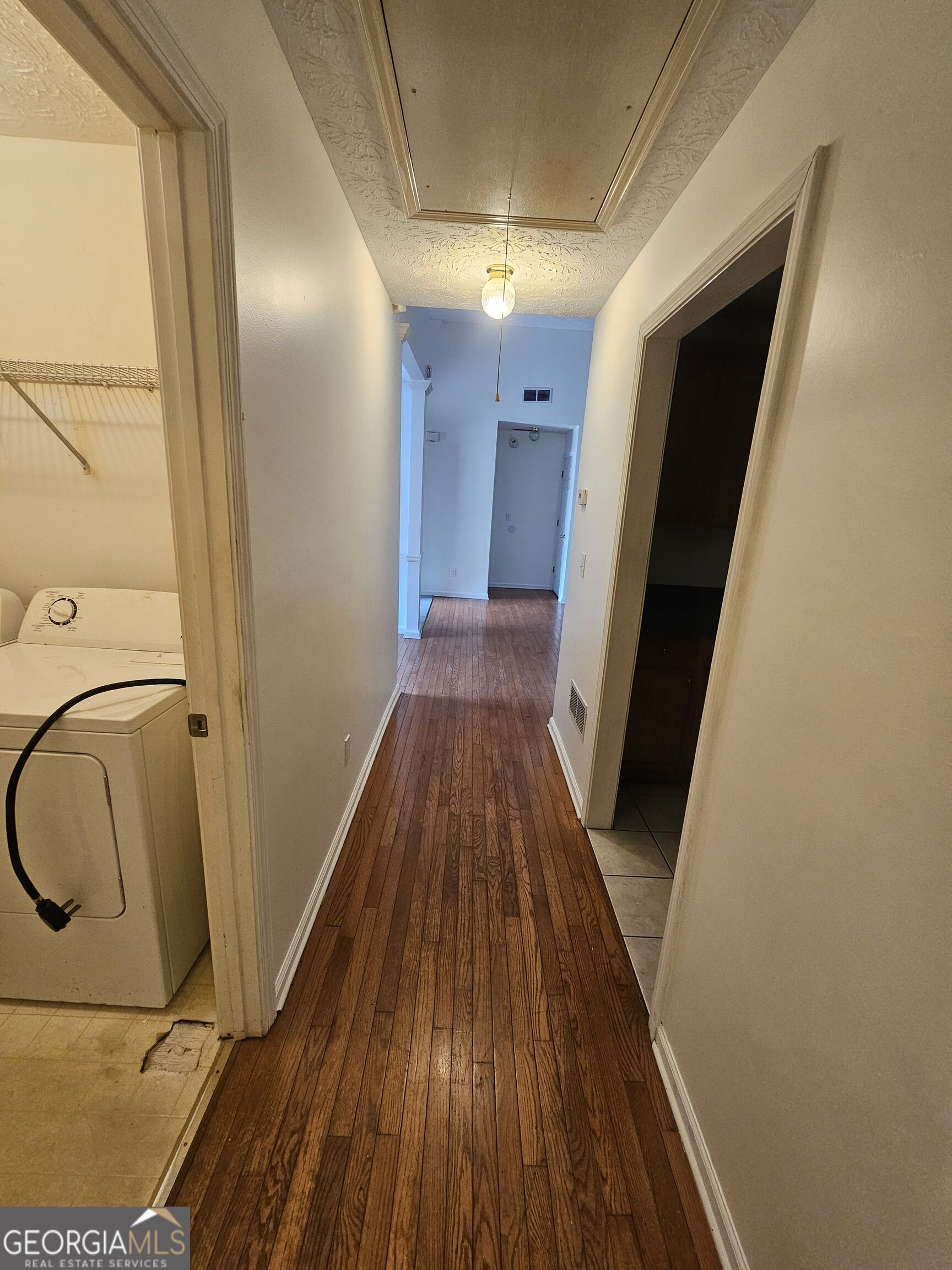 40 Summerwood Lane Property Photo 24