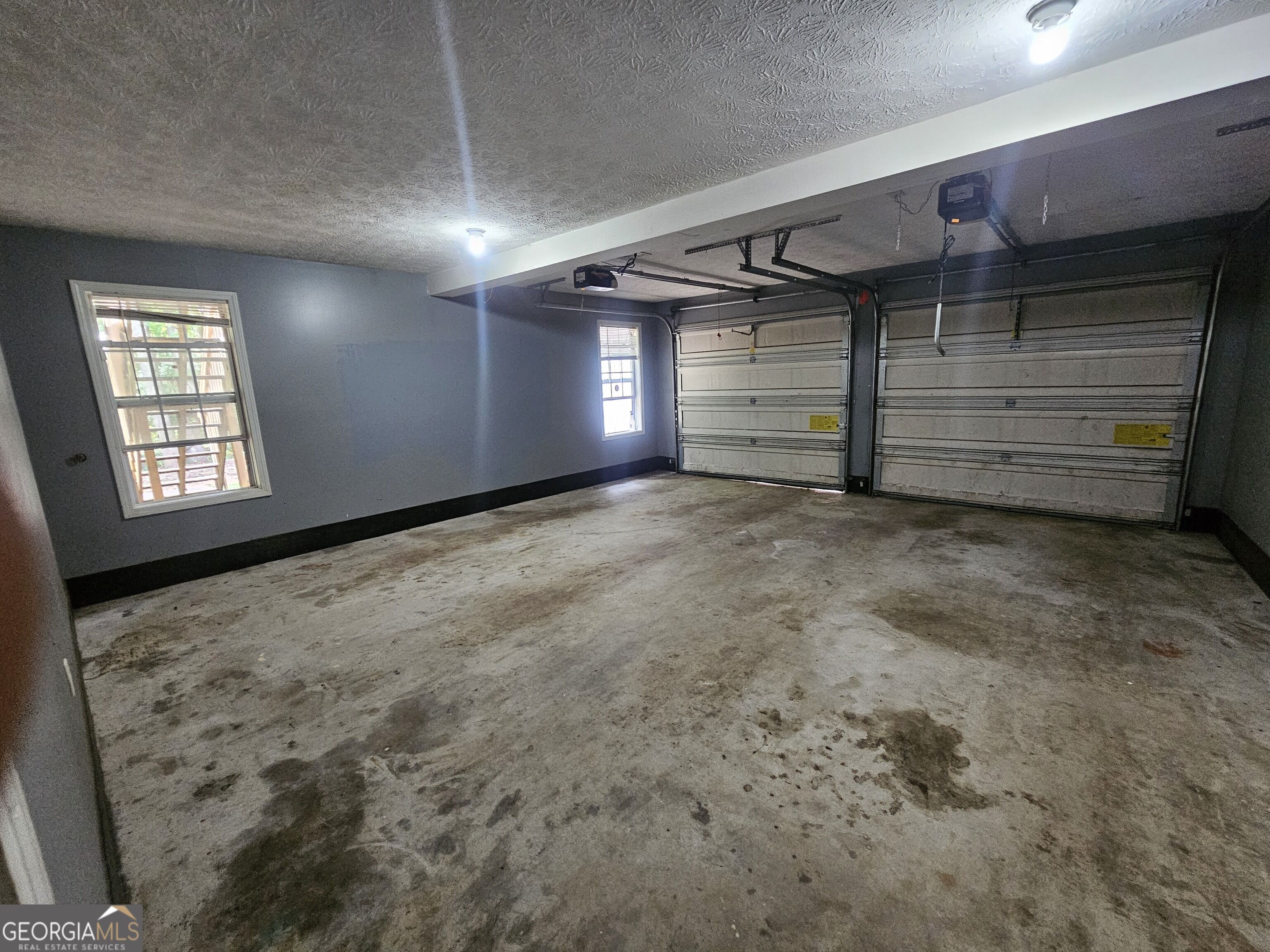 40 Summerwood Lane Property Photo 32