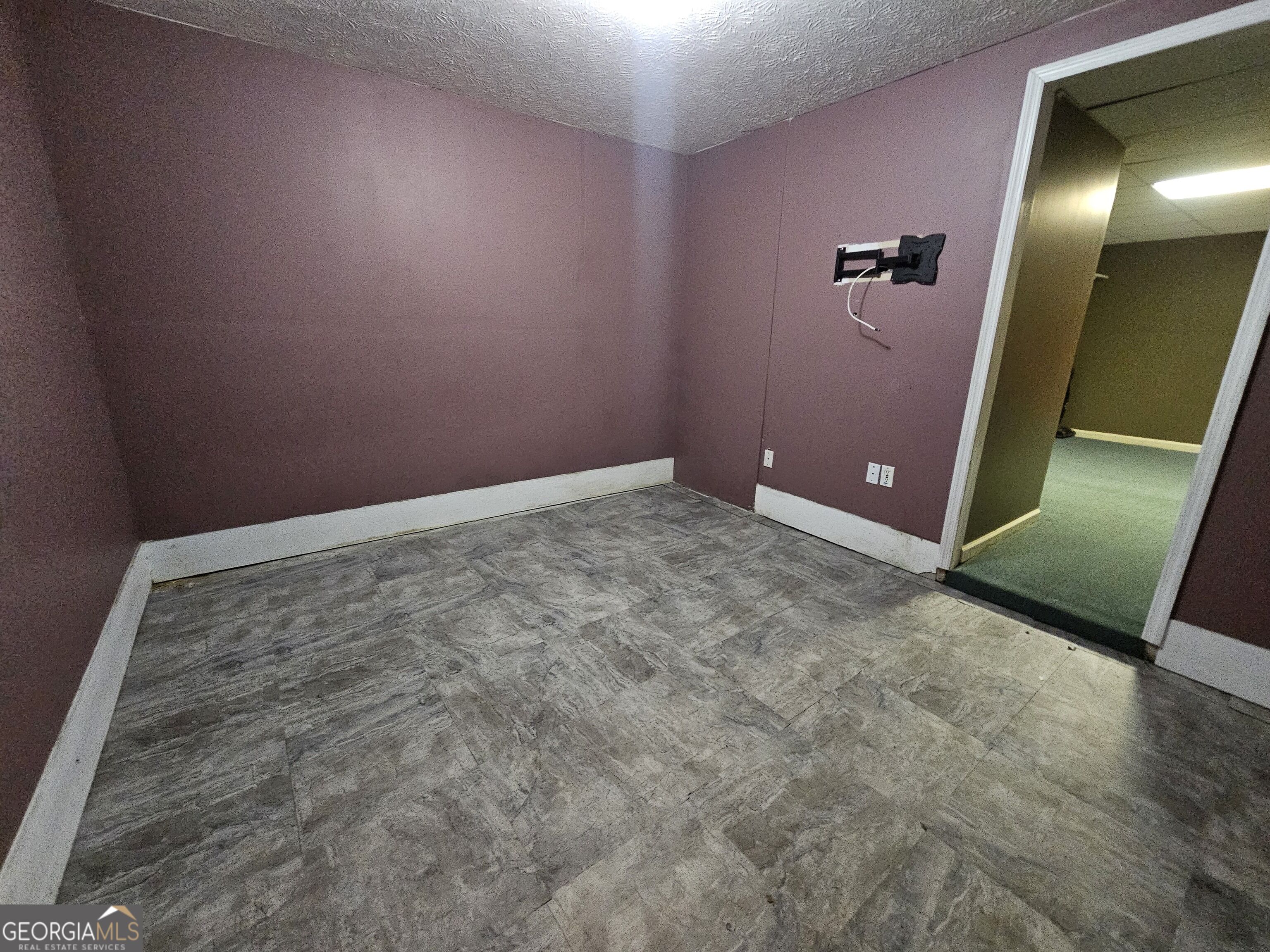 40 Summerwood Lane Property Photo 33
