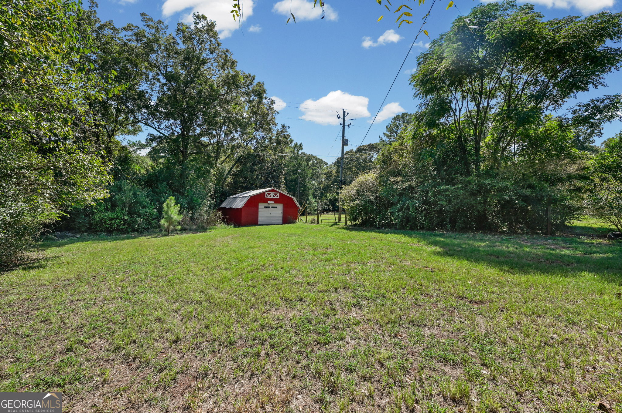1104 E Mcintosh Road Property Photo 33