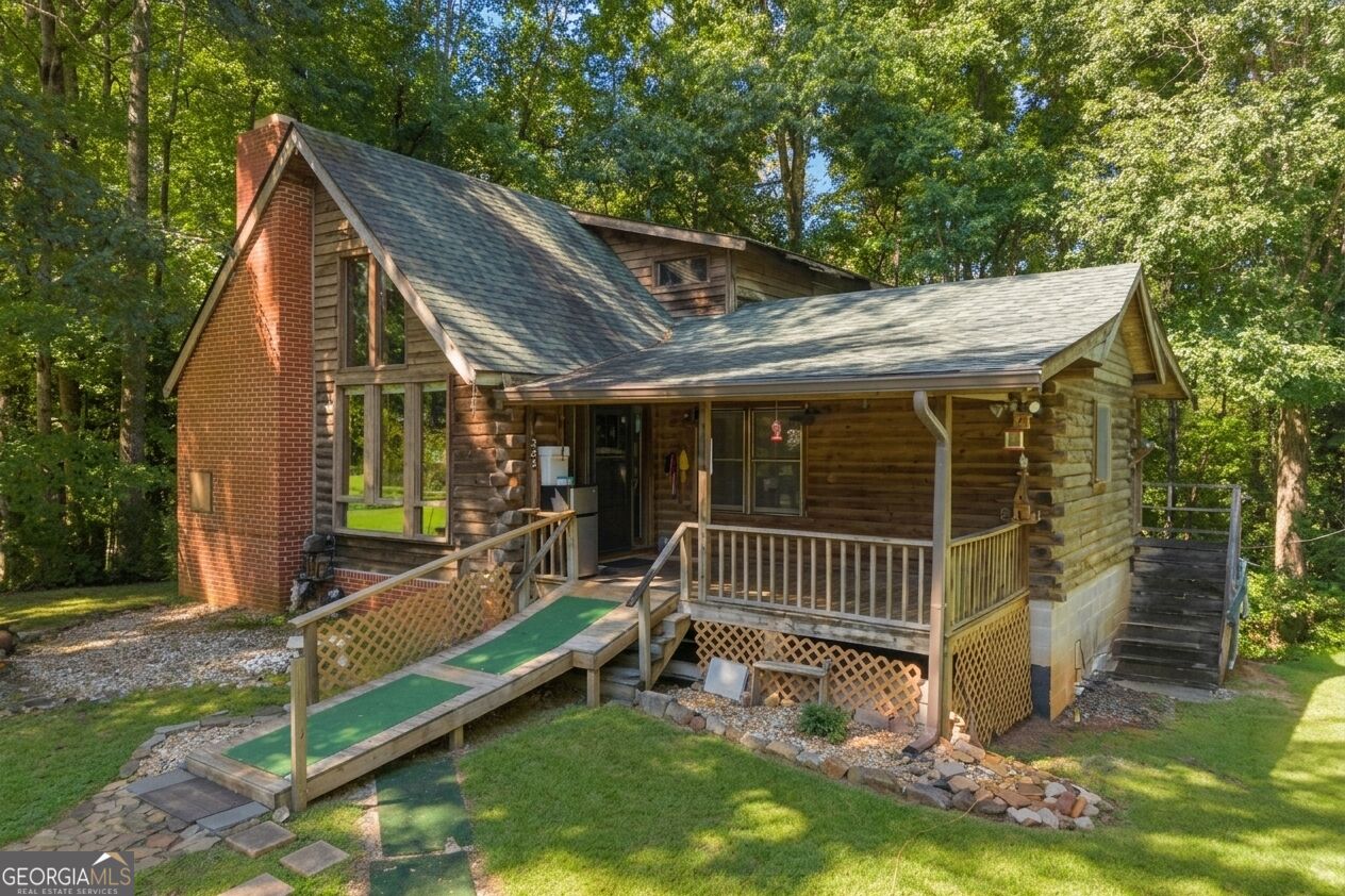 235 Evans Drive Property Photo 1