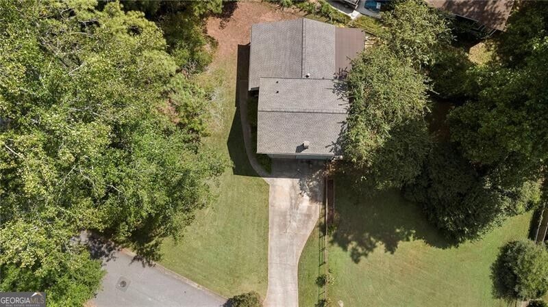 156 Settendown Trail Se Property Photo 44