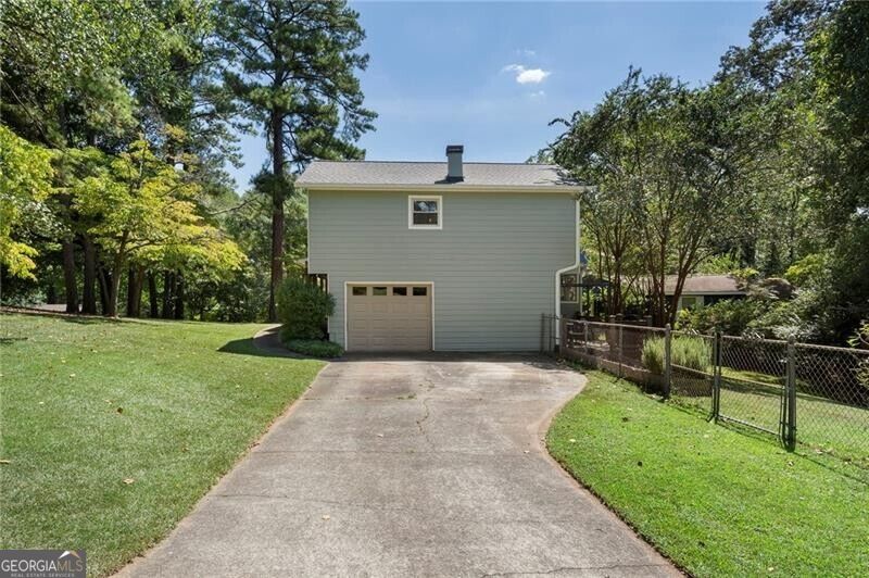156 Settendown Trail Se Property Photo 46