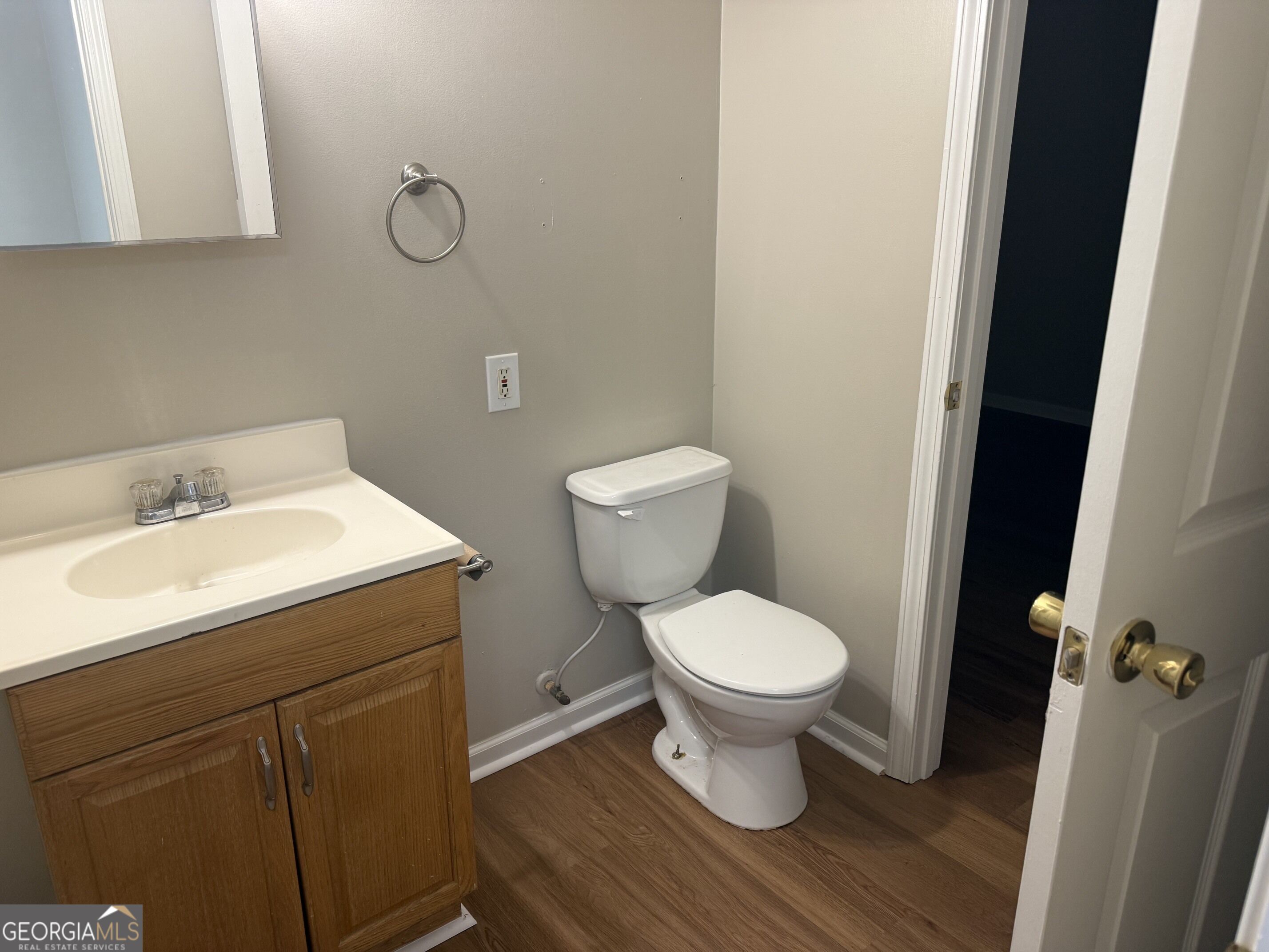 235 Turner Street Apt D Property Photo 6