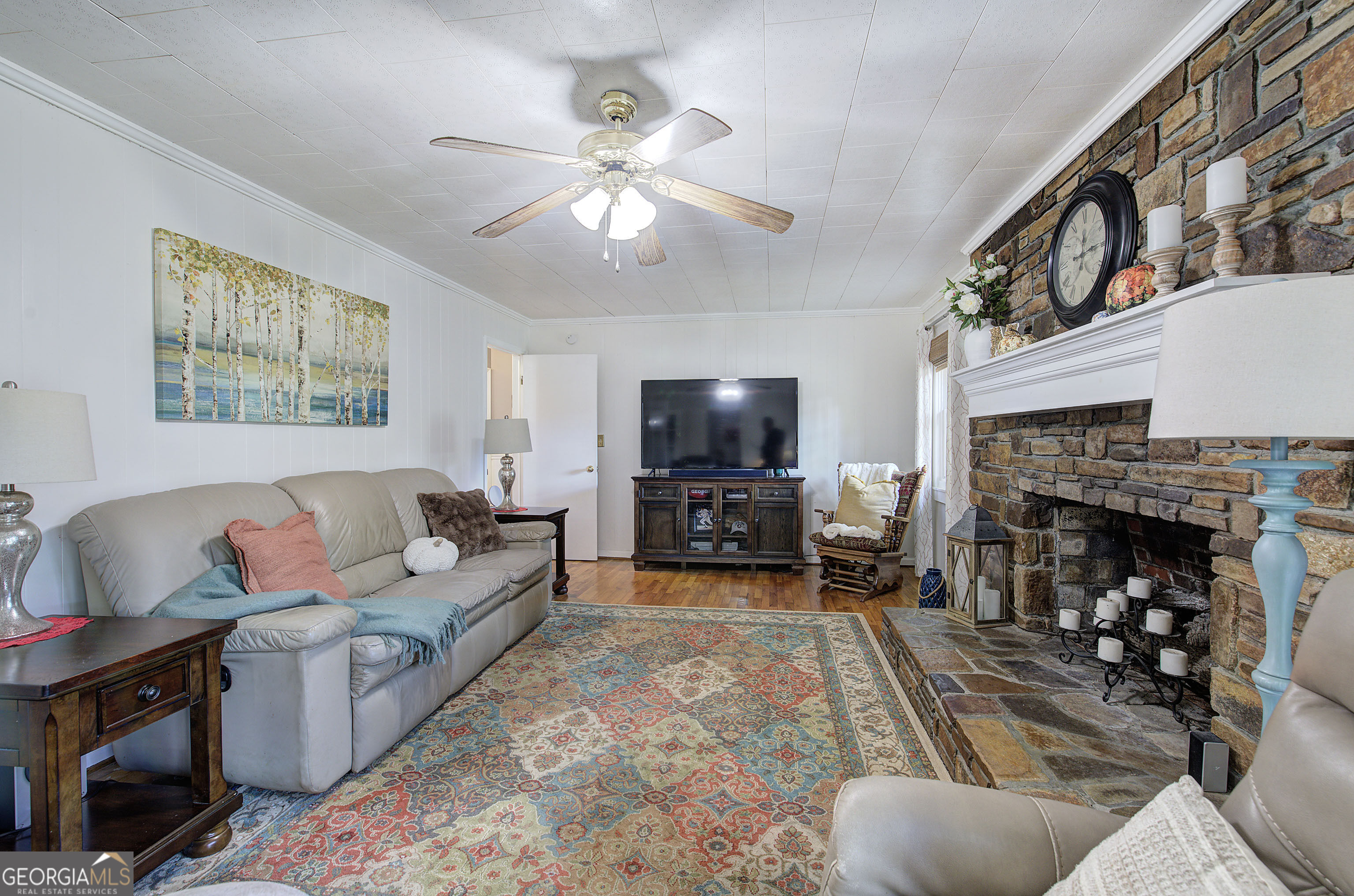 48 Brewer Road Property Photo 6
