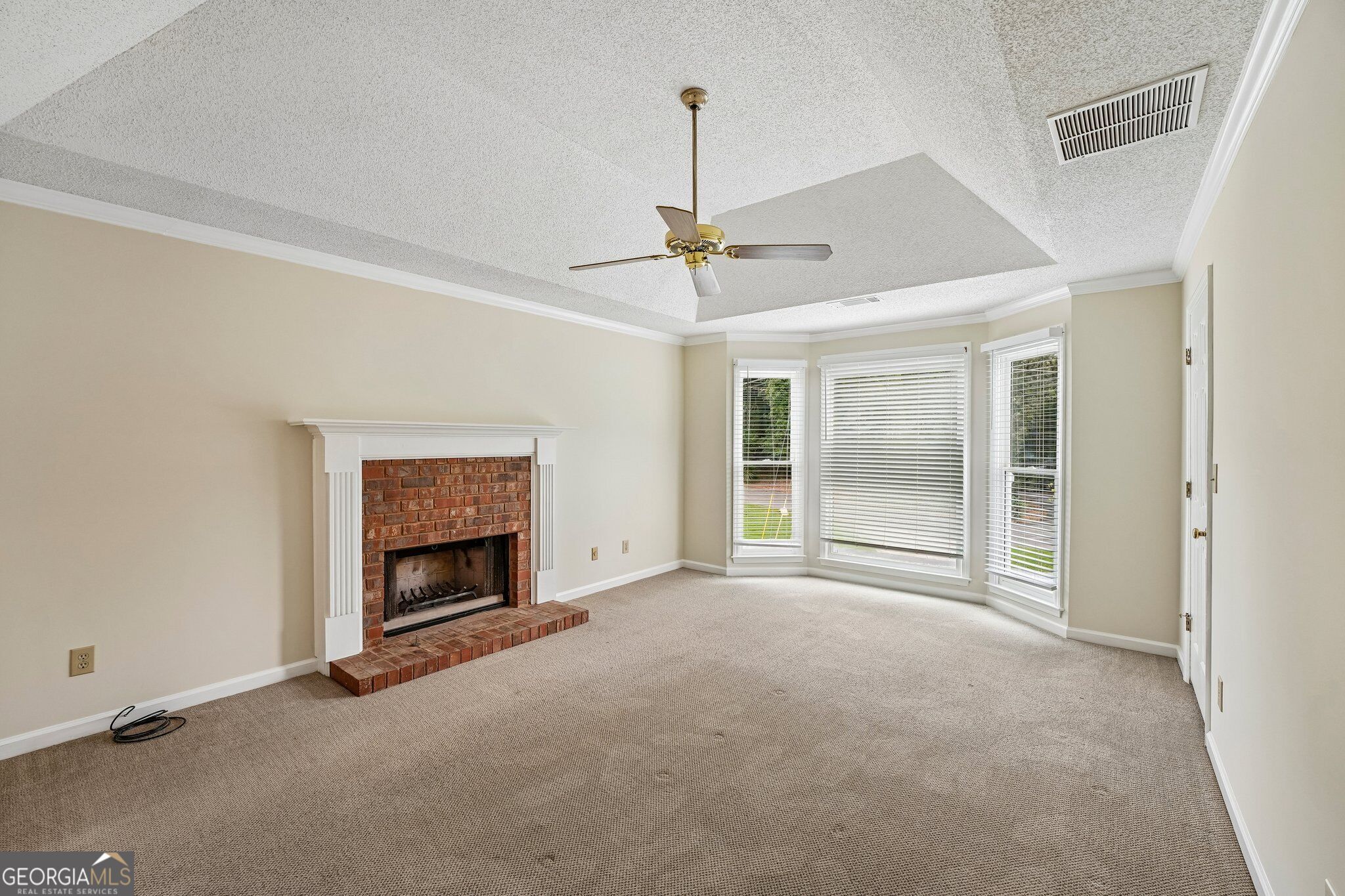 1100 Waterfall Way Property Photo 36