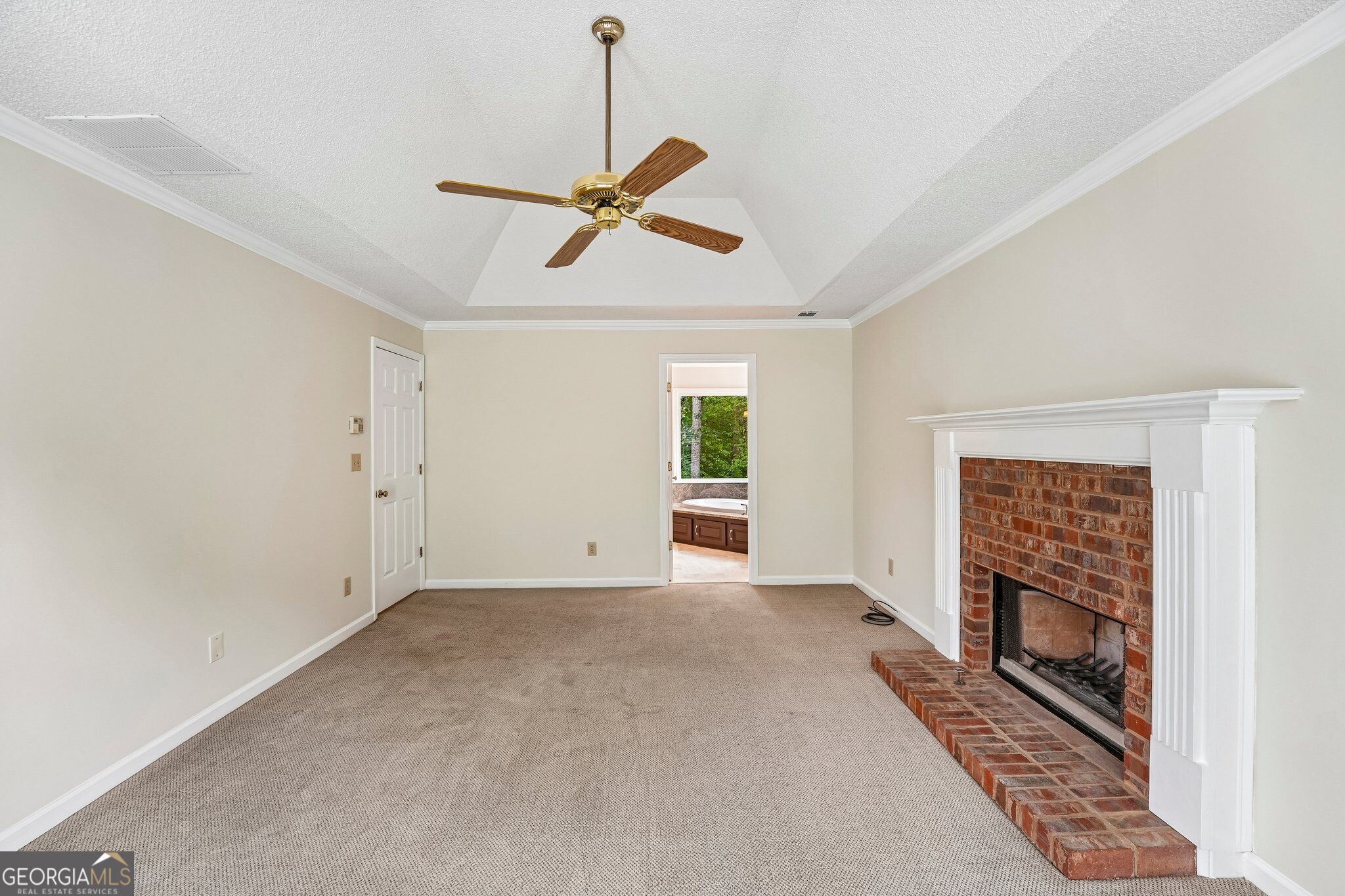 1100 Waterfall Way Property Photo 37