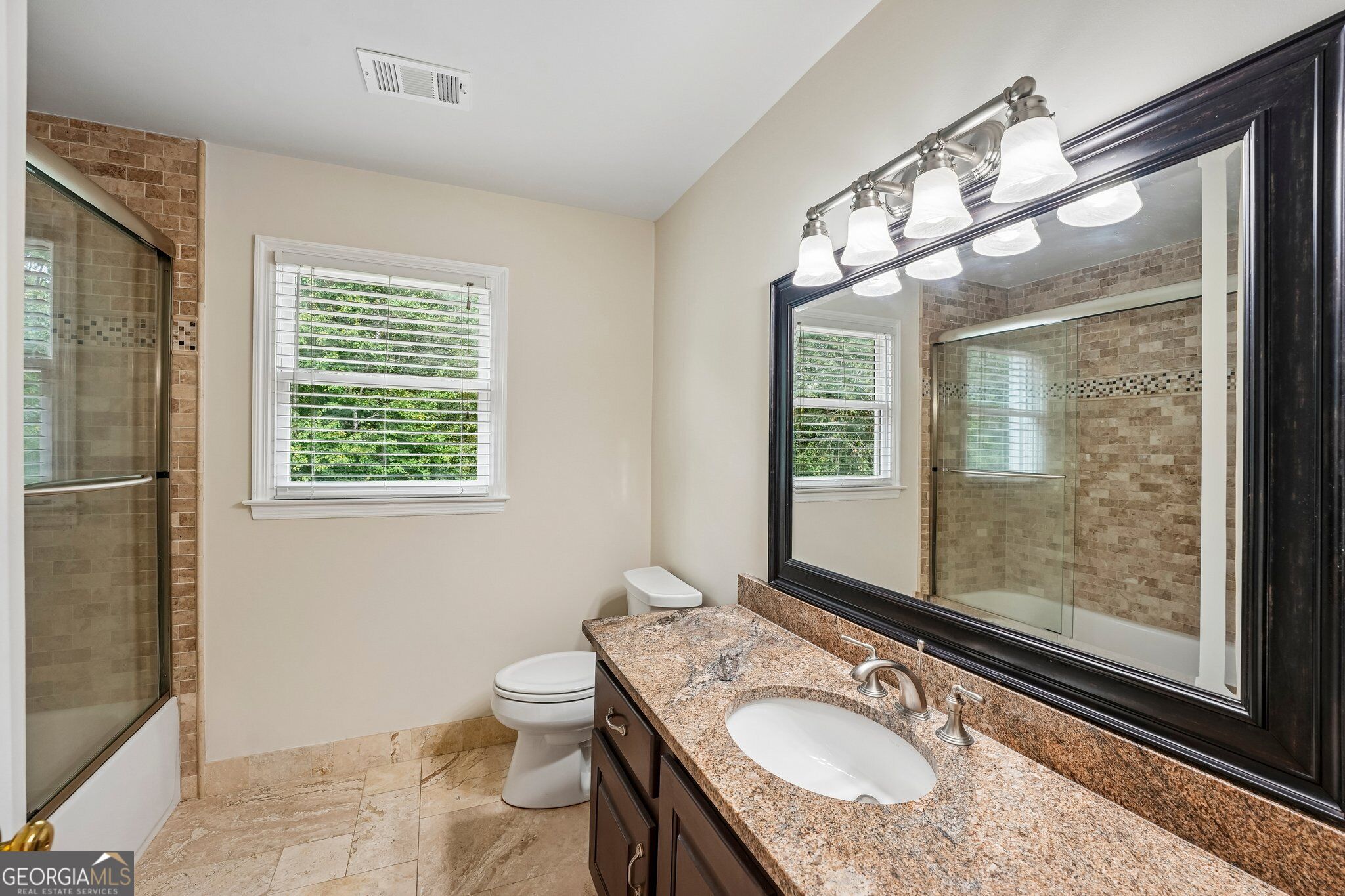 1100 Waterfall Way Property Photo 47