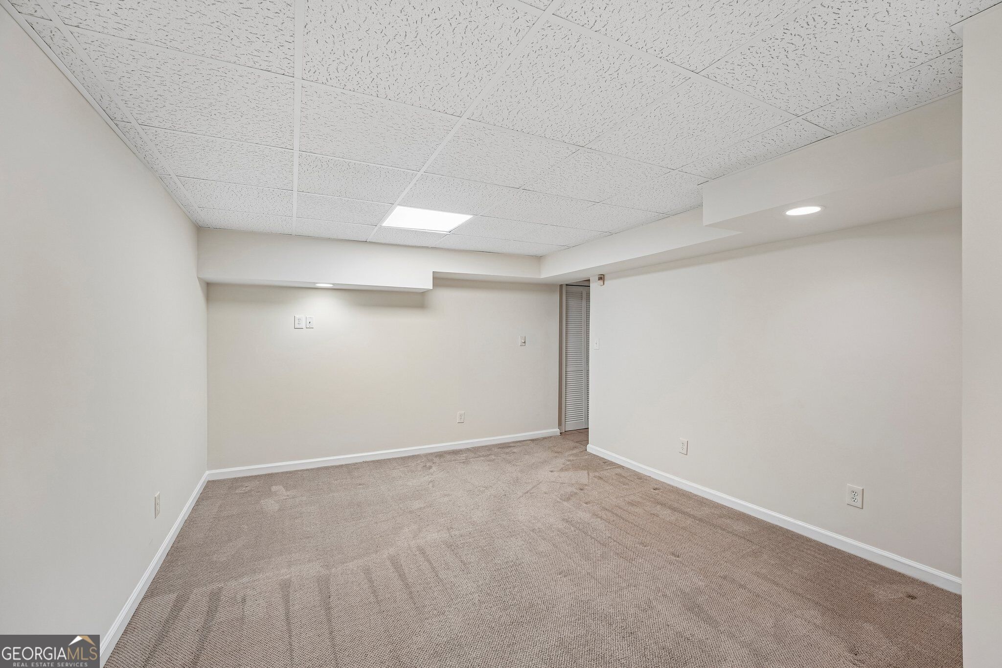 1100 Waterfall Way Property Photo 53
