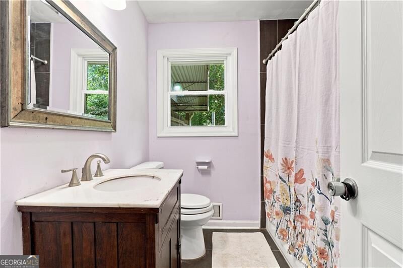 2033 Cardell Road Property Photo 14
