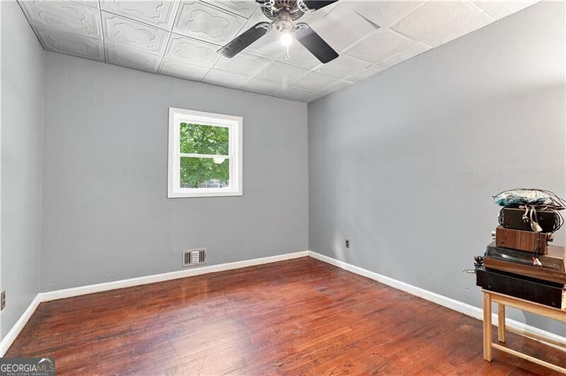 2033 Cardell Road Property Photo 15
