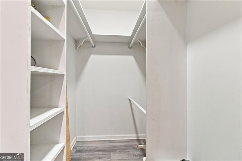 2033 Cardell Road Property Photo 23