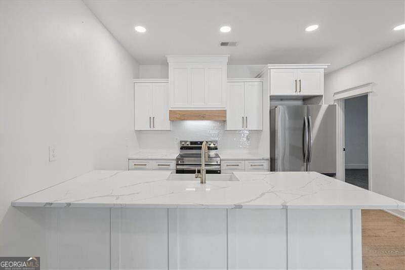 178 White Antelope Street Property Photo 11