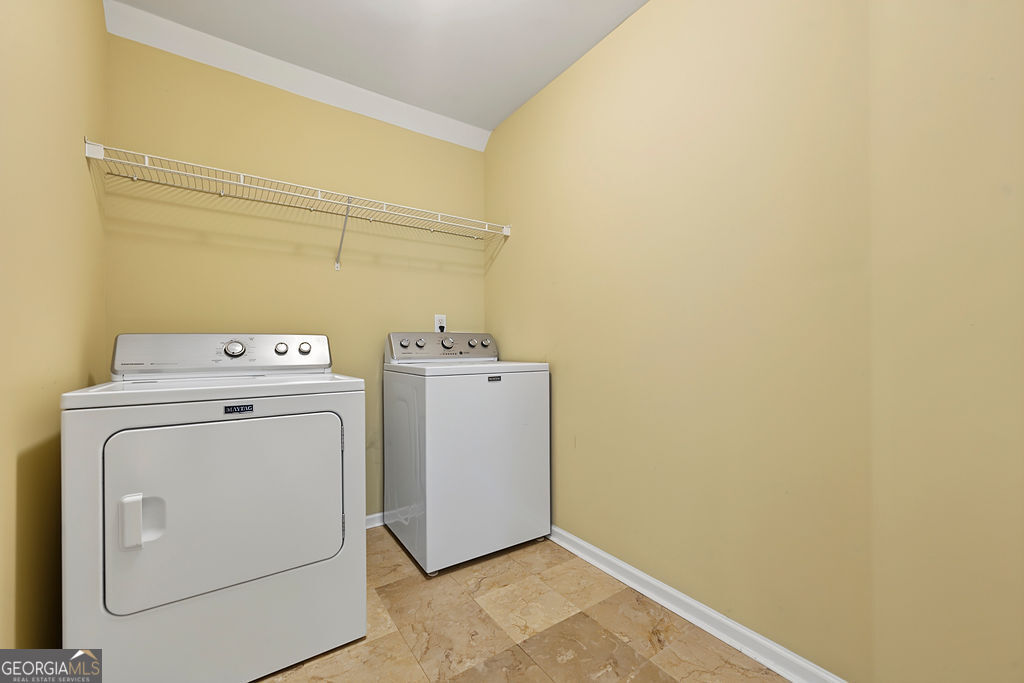2875 Montview Drive Sw Property Photo 17