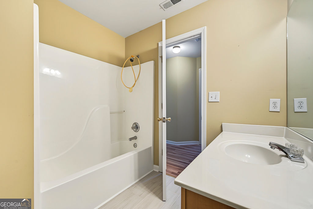 2875 Montview Drive Sw Property Photo 22