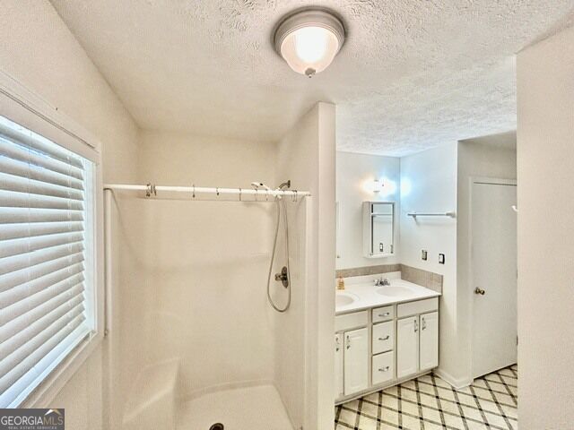 204 Lafayette St Property Photo 11