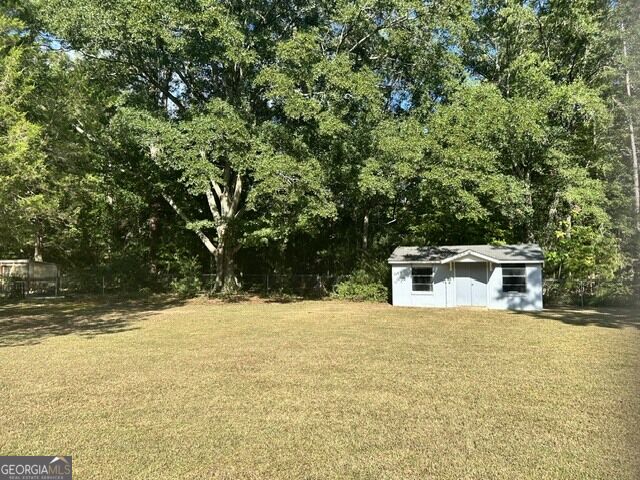 204 Lafayette St Property Photo 13