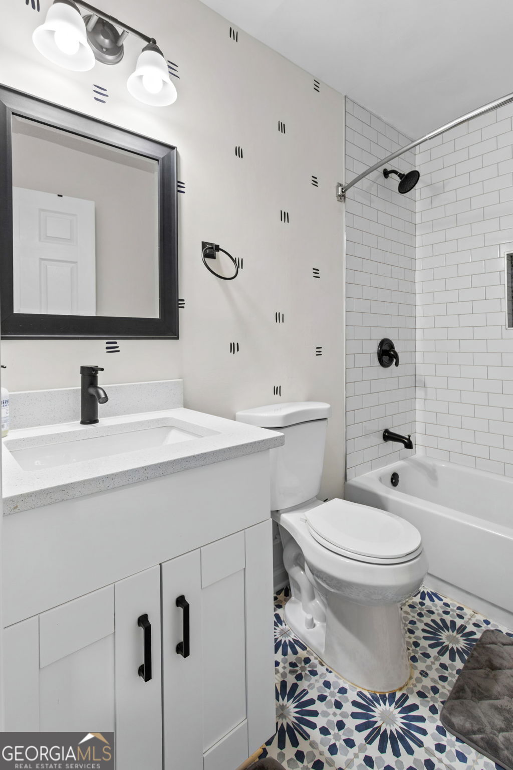 2608 Abbotts Glen Drive Nw Property Photo 25