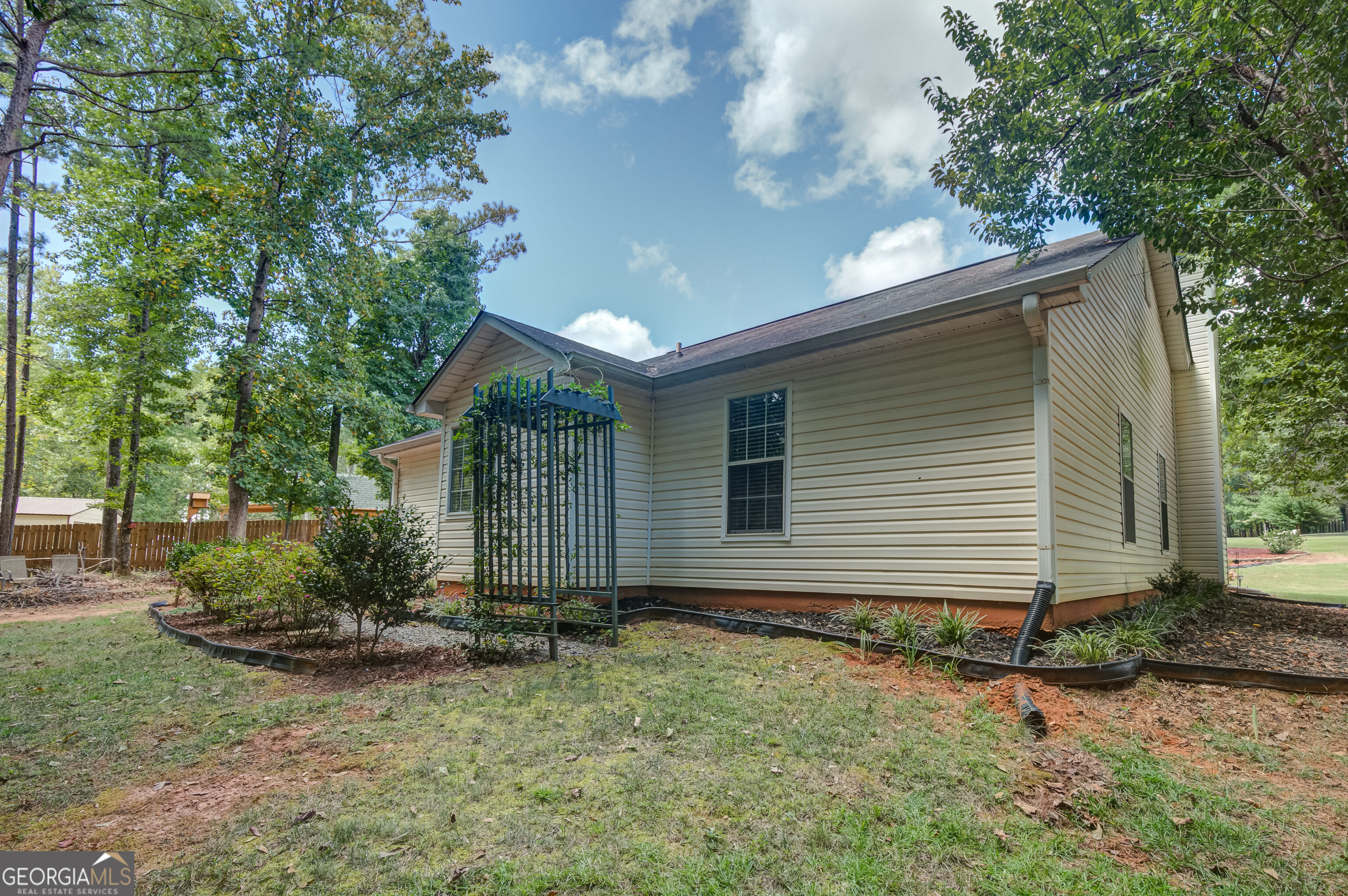 80 Saddlebrook Way Property Photo 32