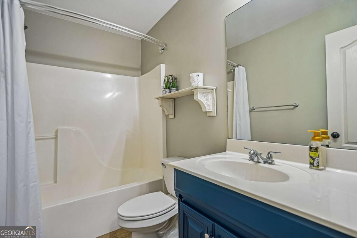 9395 Edgewater Drive Property Photo 20