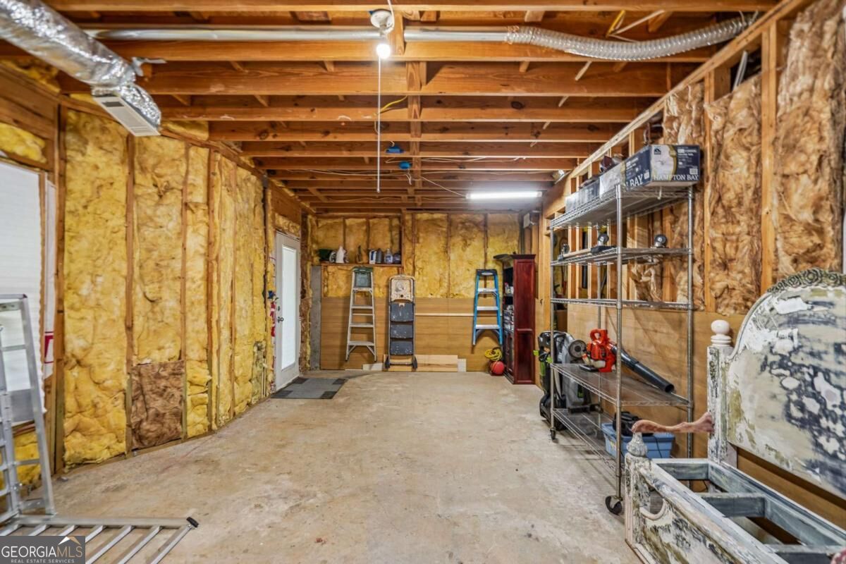 9395 Edgewater Drive Property Photo 22