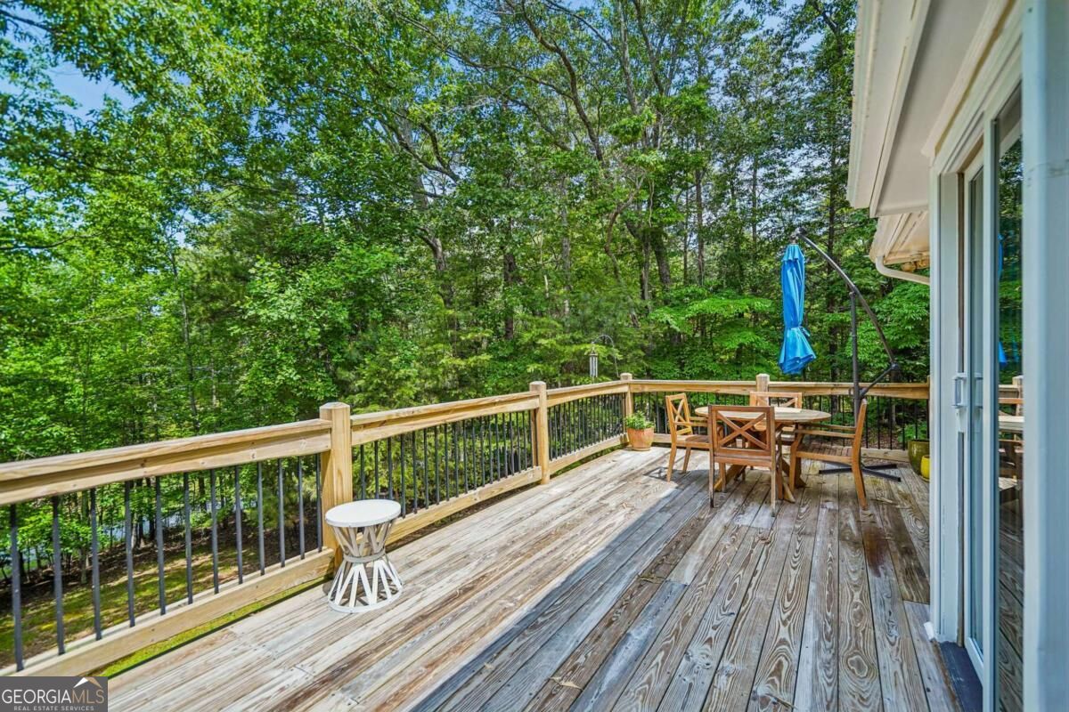 9395 Edgewater Drive Property Photo 23