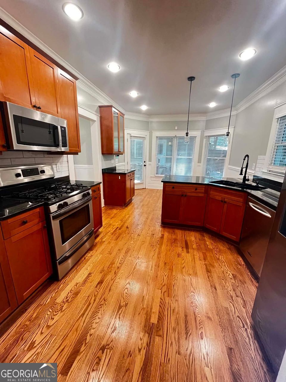 1566 Conway Road Property Photo 8
