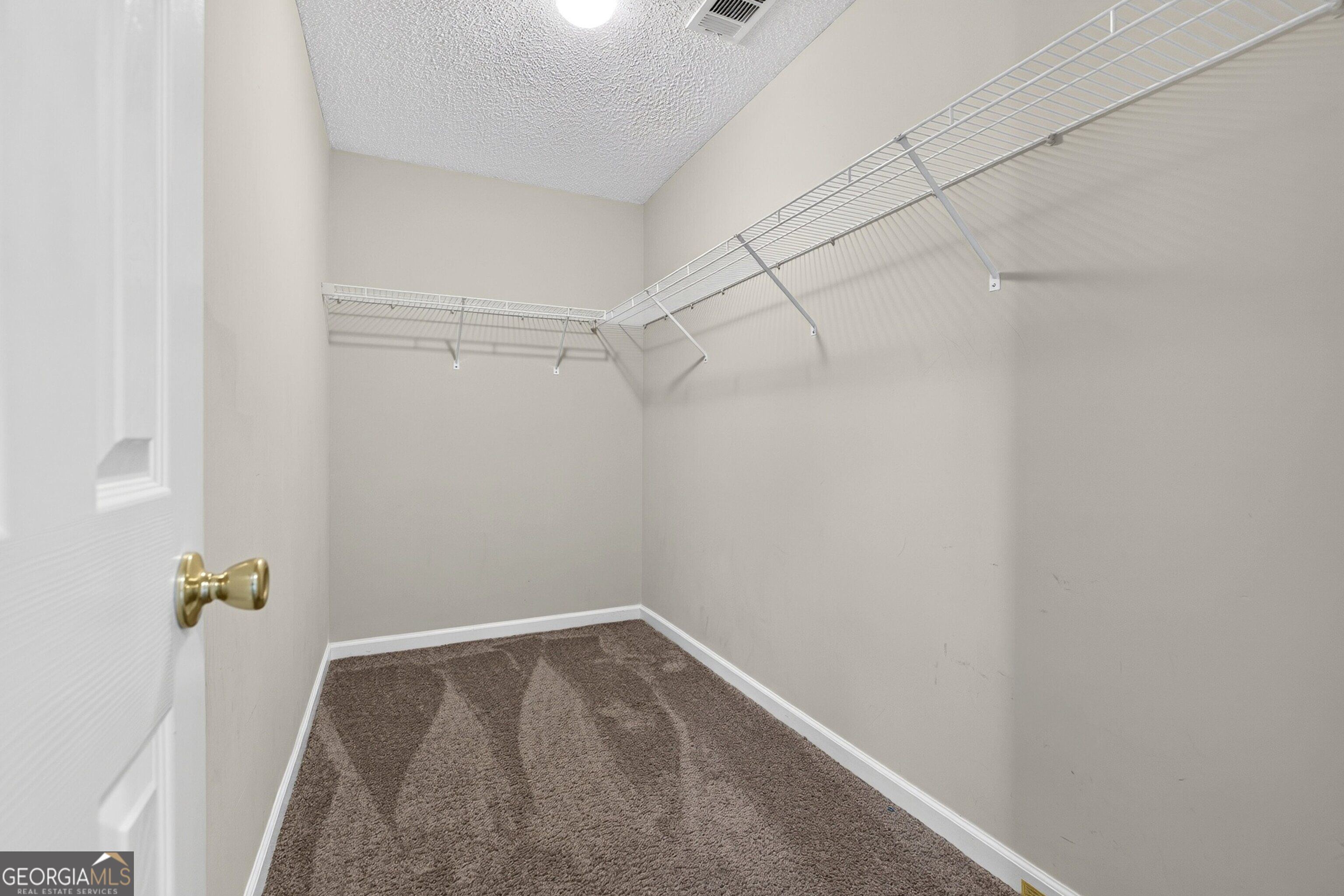 719 Winesap Court Property Photo 34