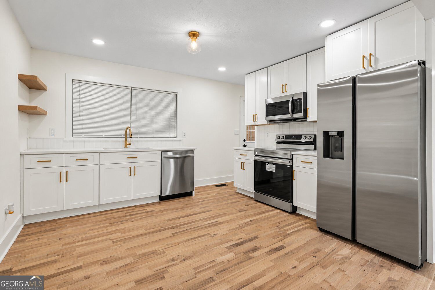 46 Royce Drive Property Photo 8
