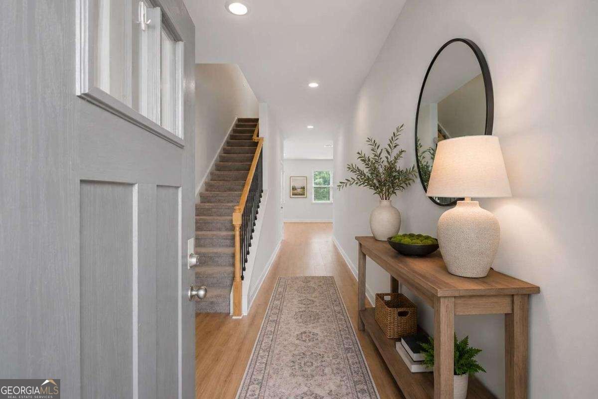 61 Dew Drop Point Property Photo 4