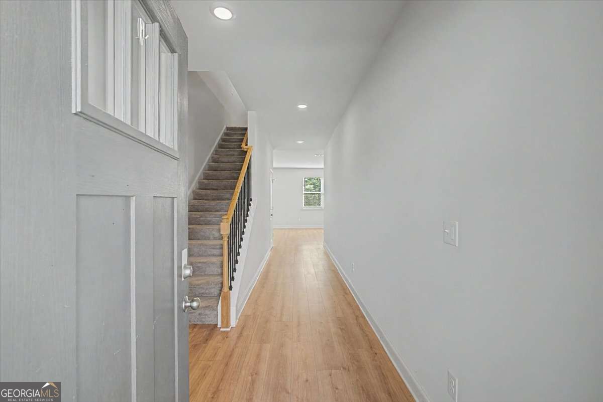 61 Dew Drop Point Property Photo 5