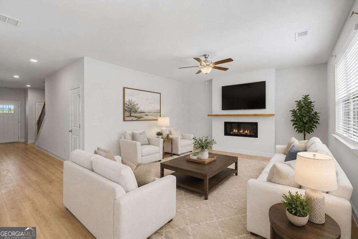 61 Dew Drop Point Property Photo 8