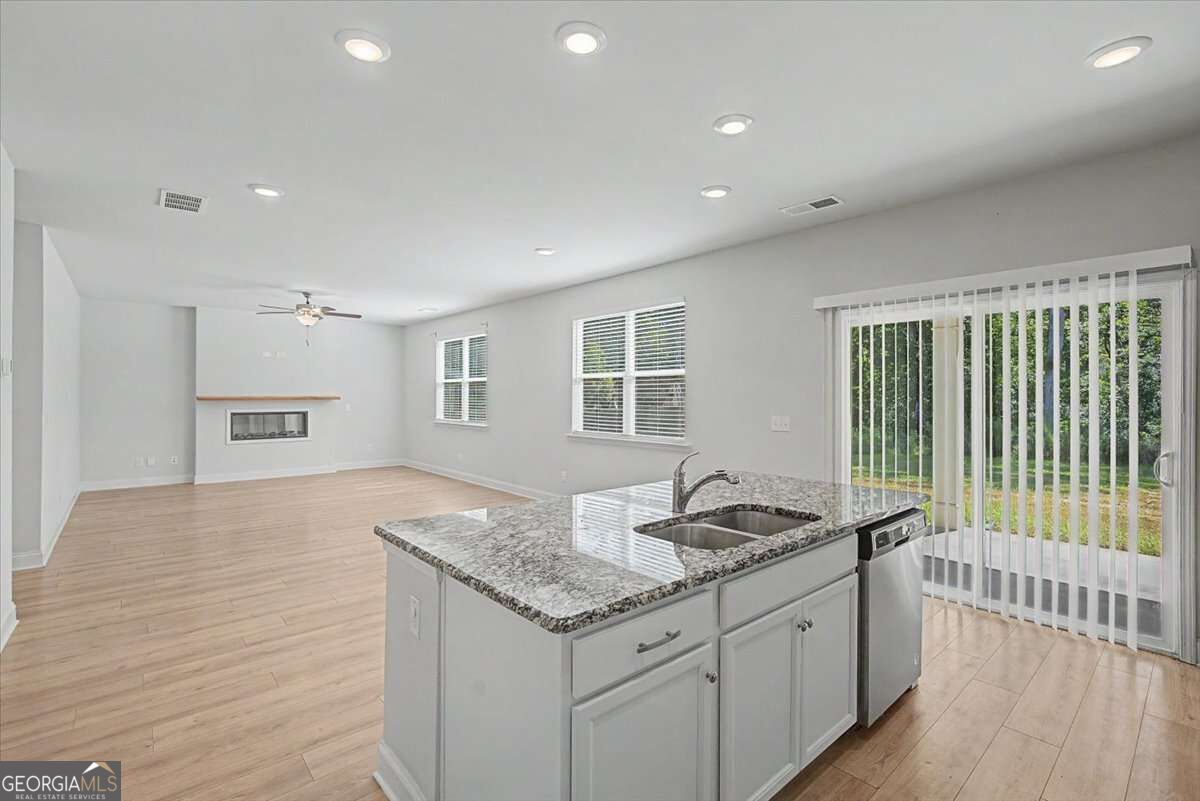 61 Dew Drop Point Property Photo 21