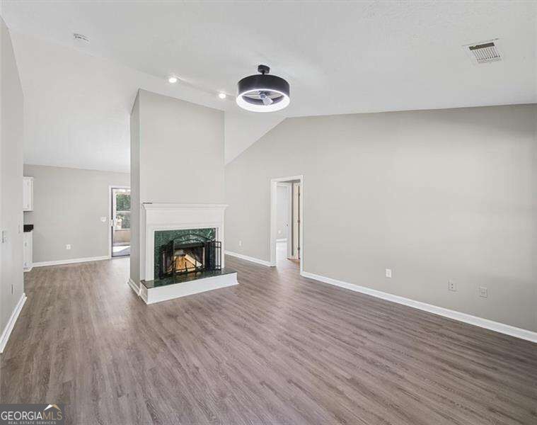 13 White Tail Drive Property Photo 4