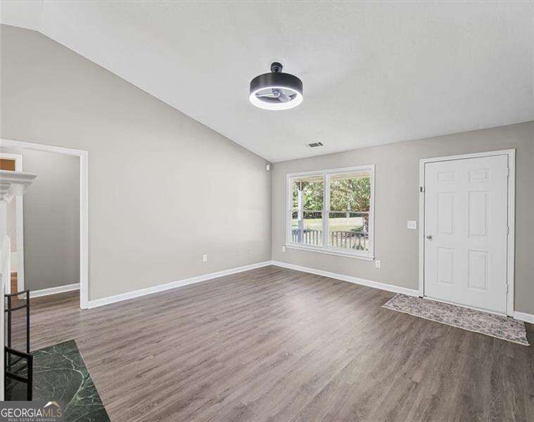 13 White Tail Drive Property Photo 5