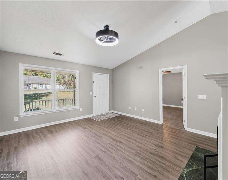 13 White Tail Drive Property Photo 7