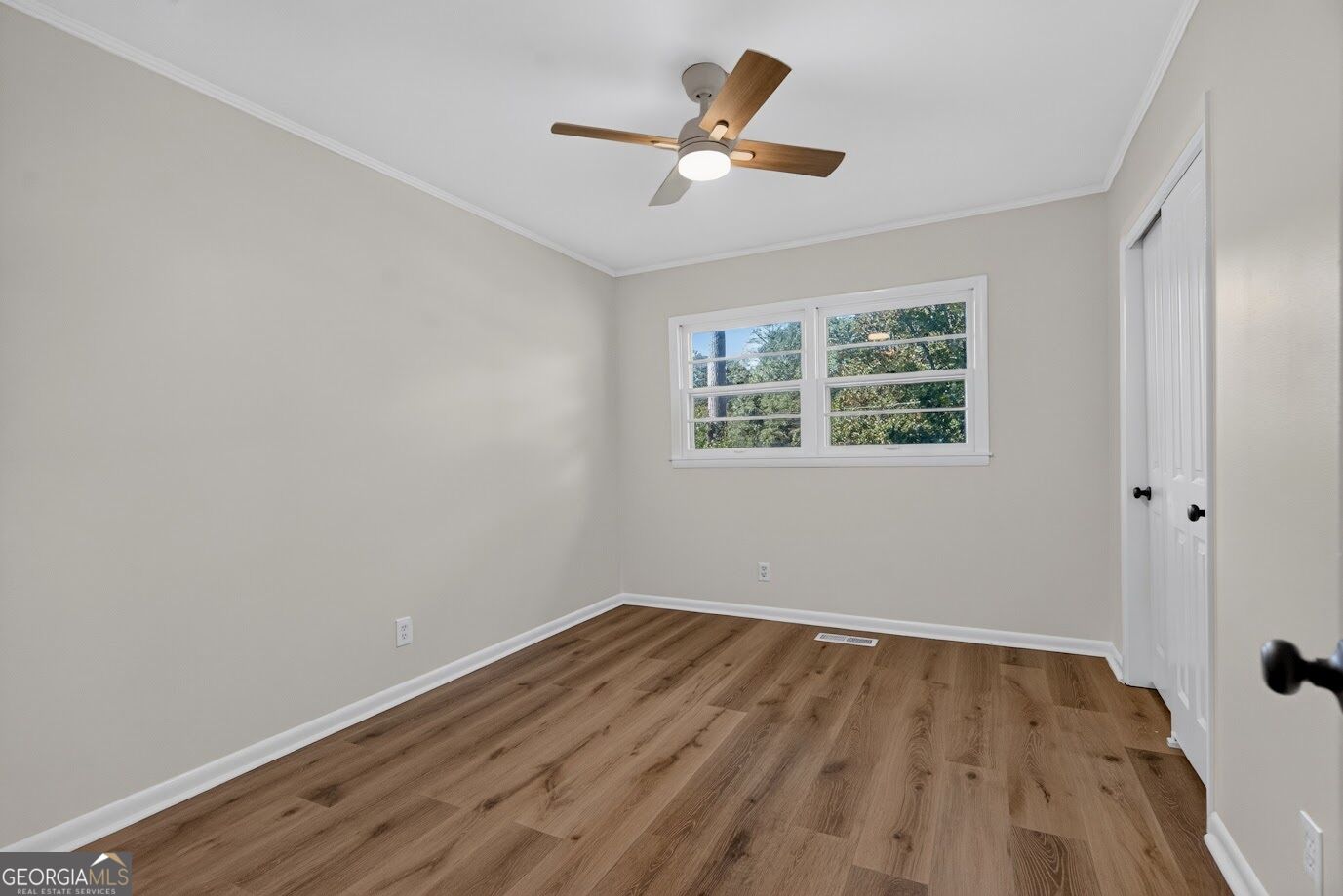 434 Pineview Terrace Property Photo 11