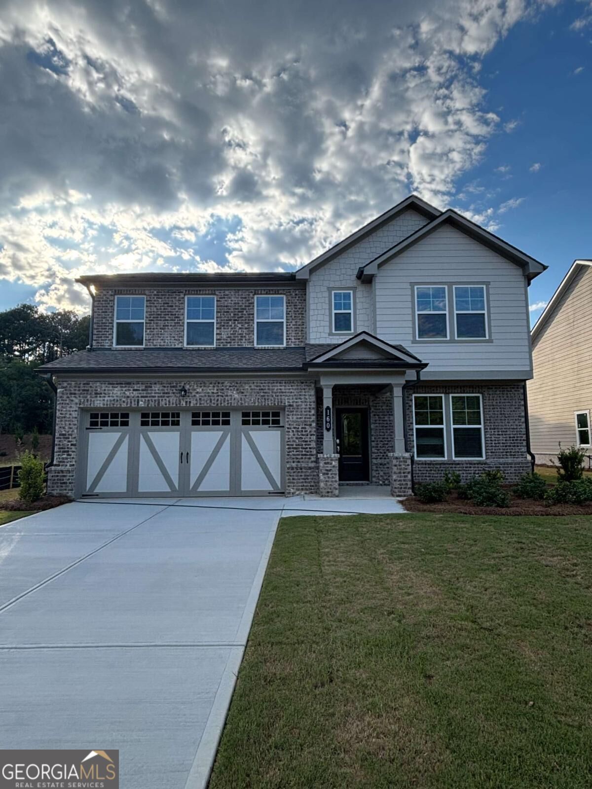 160 Hal Court Property Photo 1