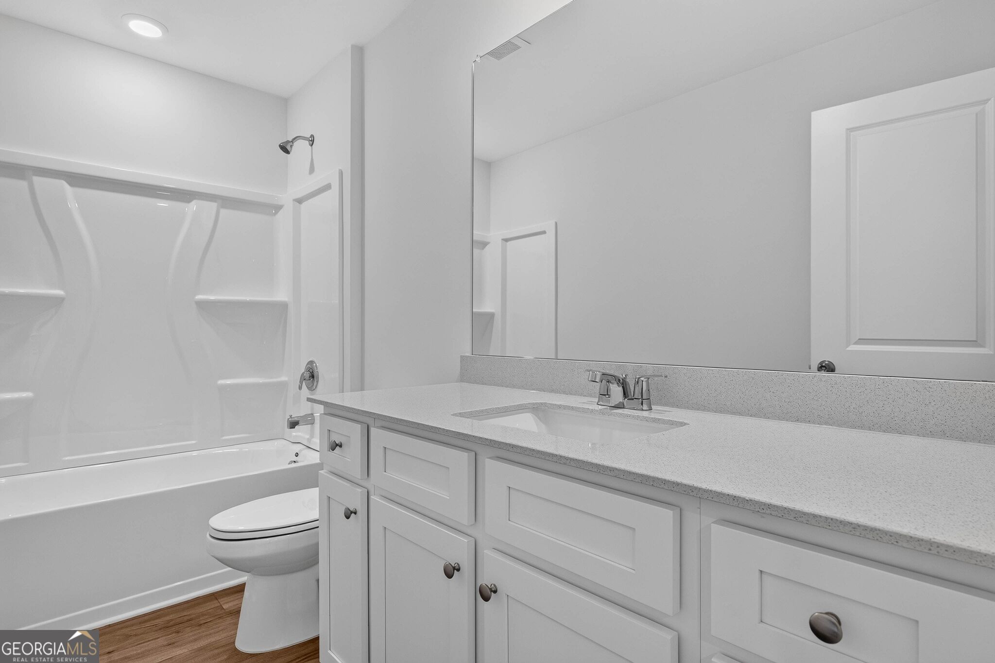 160 Hal Court Property Photo 32