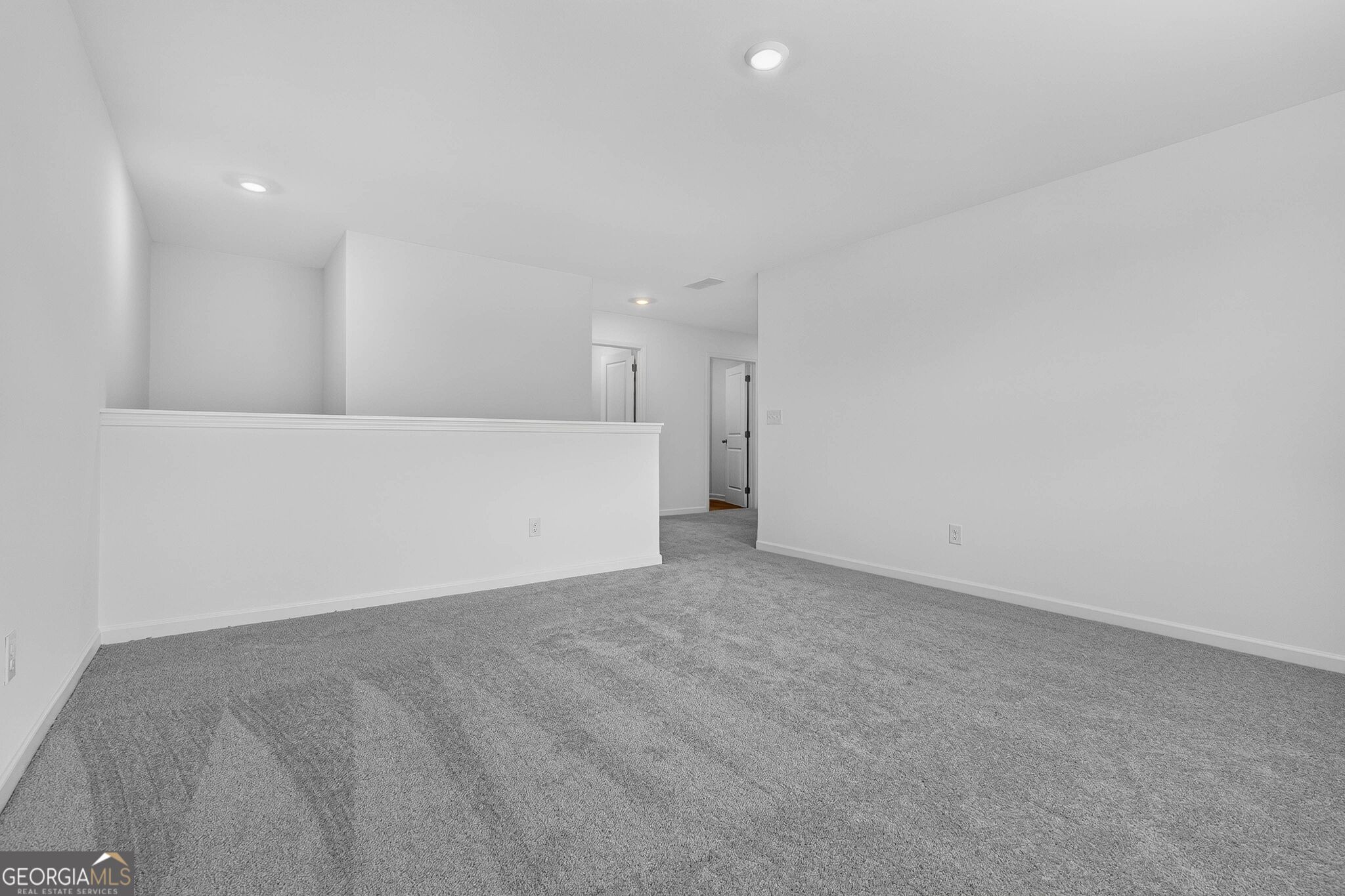160 Hal Court Property Photo 33