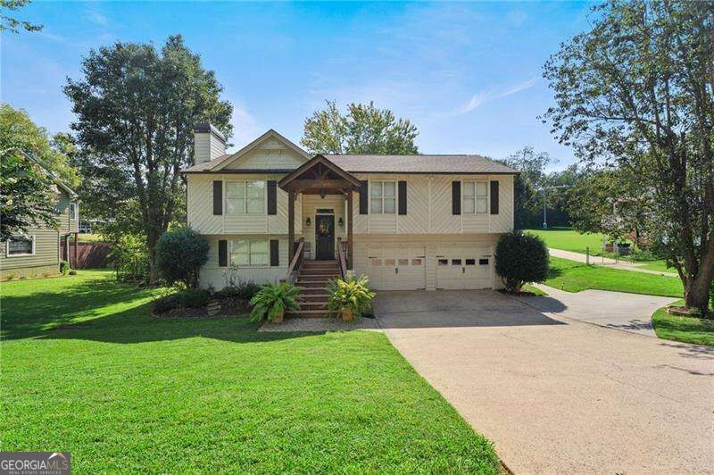 2555 Morgan Lake Drive Ne Property Photo 3