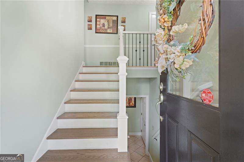 2555 Morgan Lake Drive Ne Property Photo 6