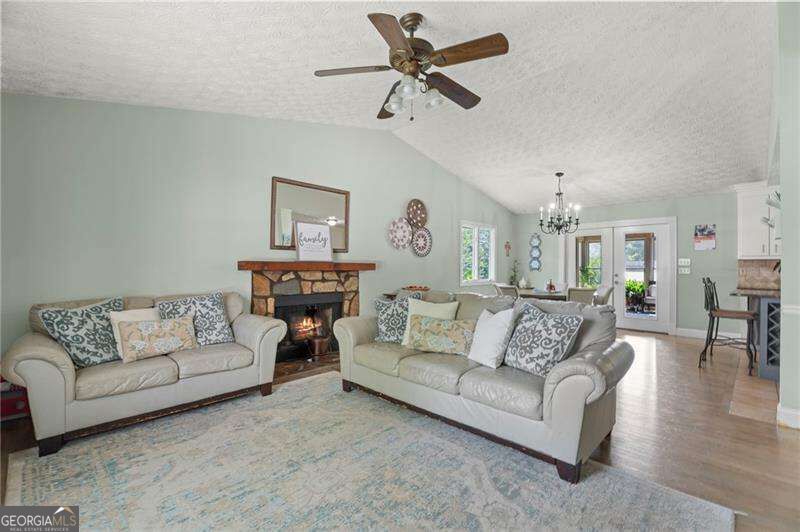 2555 Morgan Lake Drive Ne Property Photo 8
