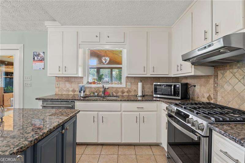 2555 Morgan Lake Drive Ne Property Photo 16