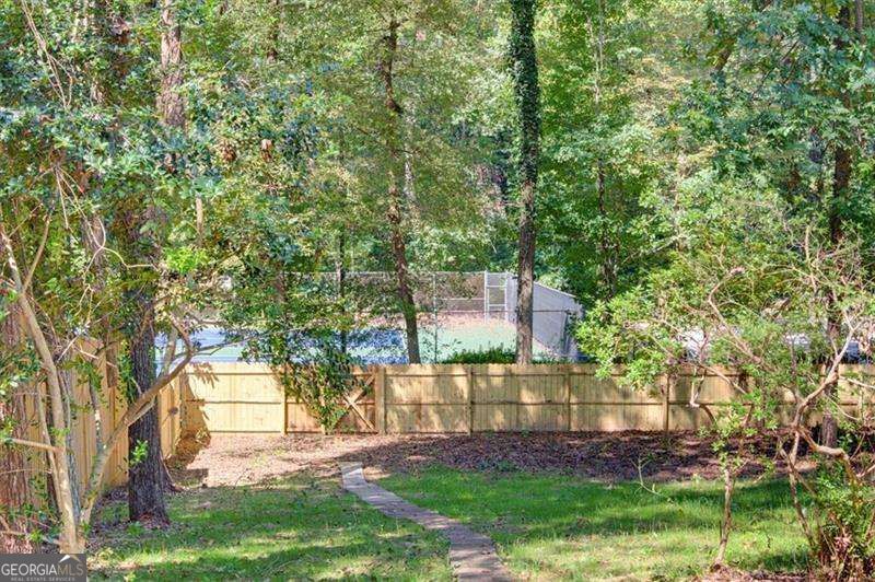 851 Valleymeade Drive Se Property Photo 4