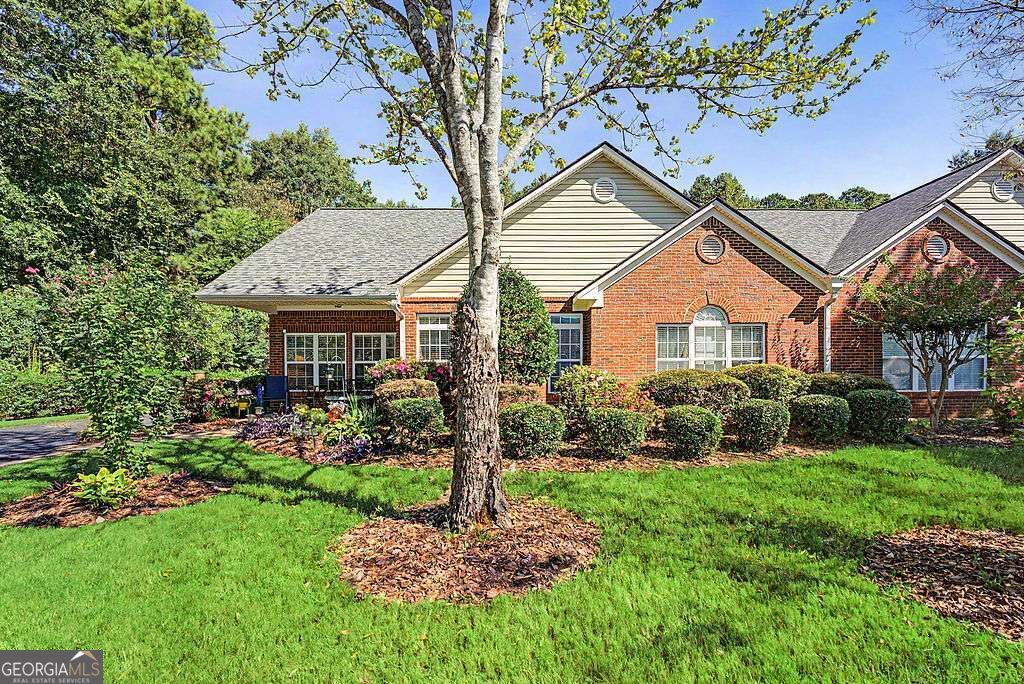 4003 Villa Springs Court Property Photo 1