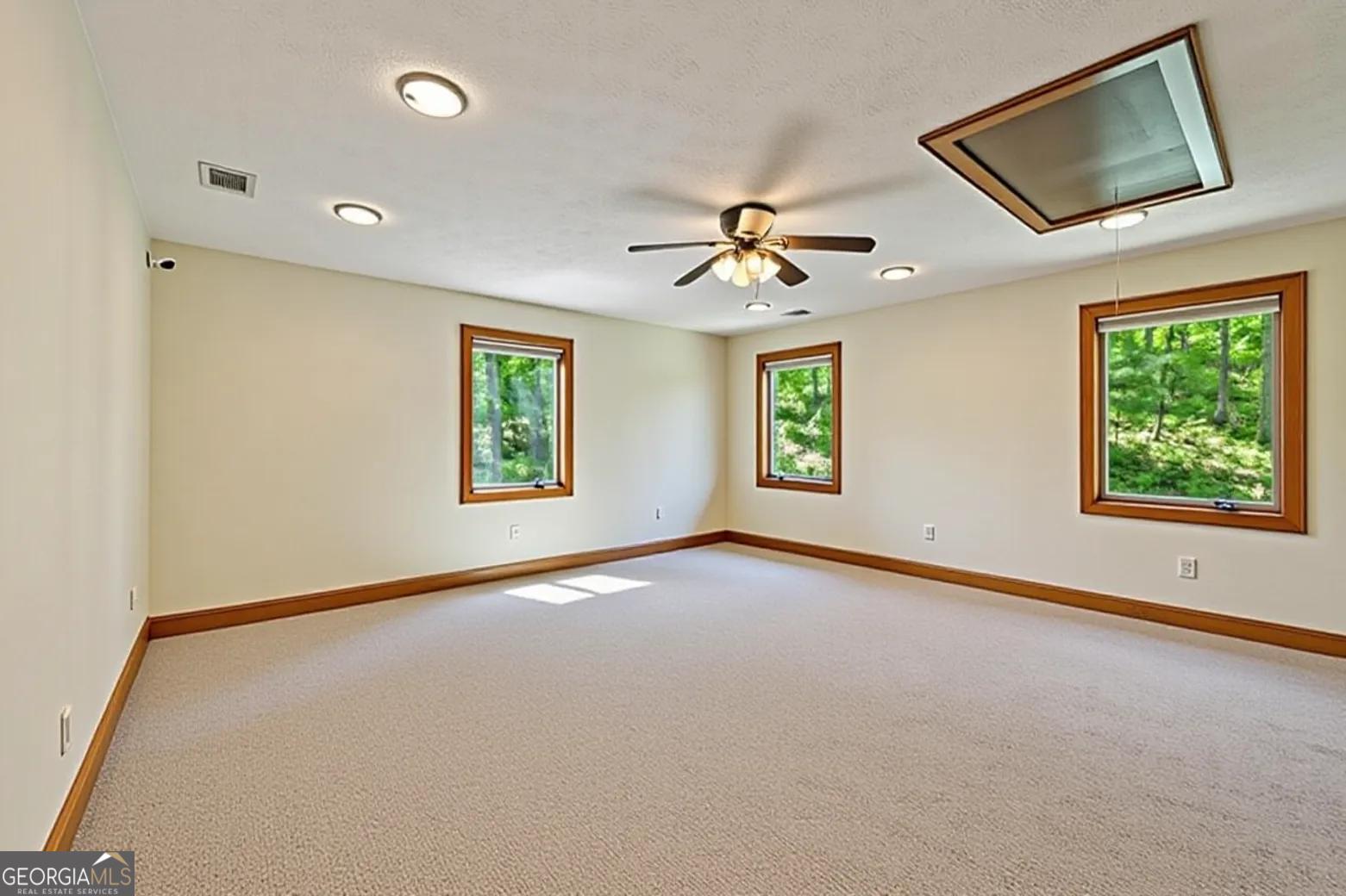218 Blue Gate Lane Property Photo 35